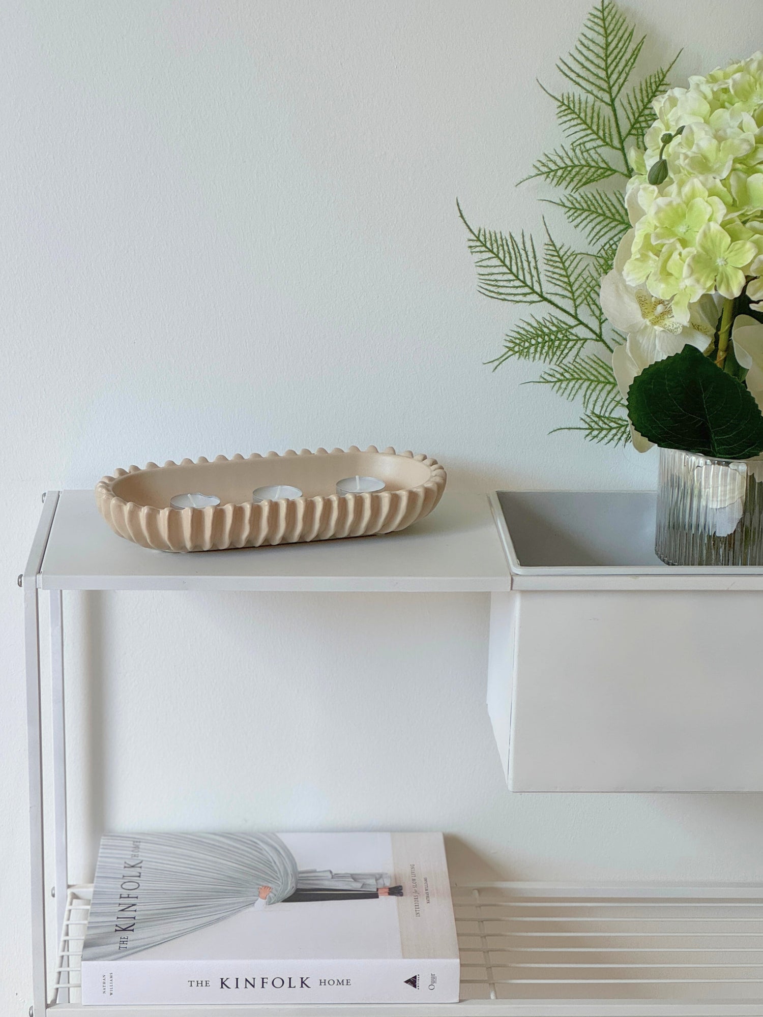 Skab ro og harmoni: Din guide til naturlig boligindretning med skandinavisk æstetik