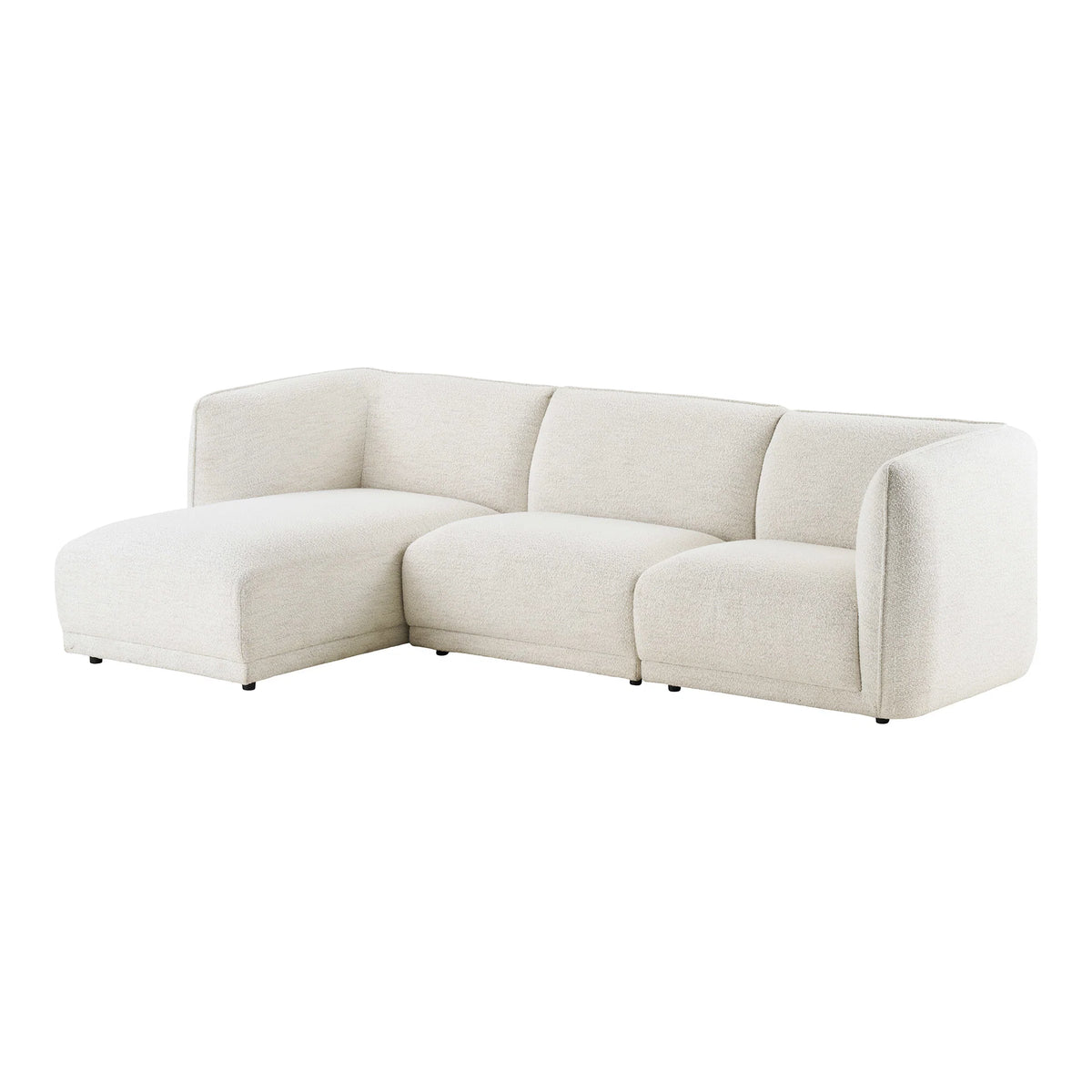 Noor sofa i off-white med venstrevendt chaiselong, set skråt forfra på hvid baggrund.