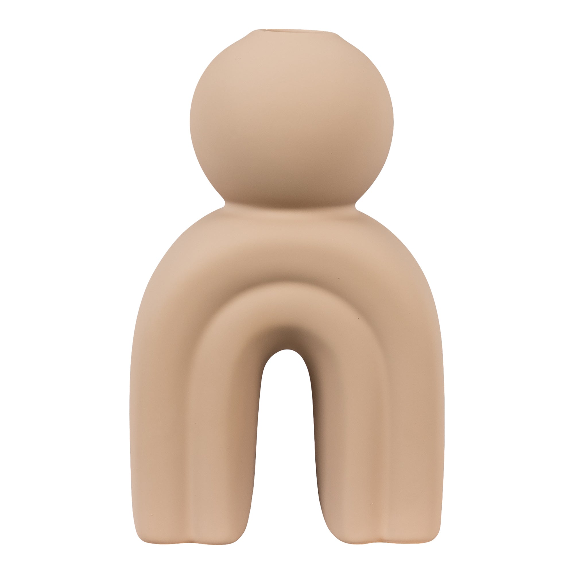 Beige lysestage med skulpturel form på hvid baggrund