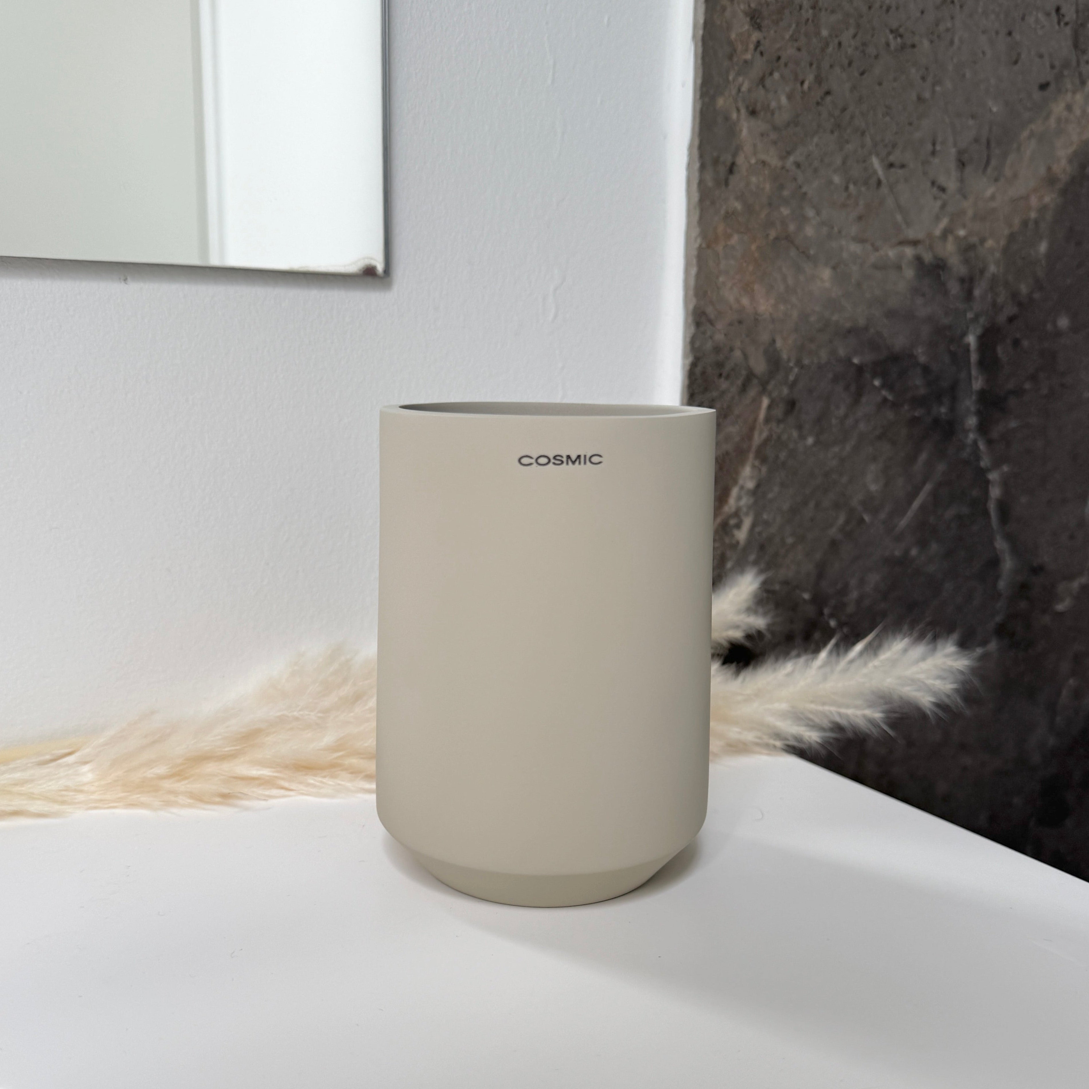 Cosmic børsteholder